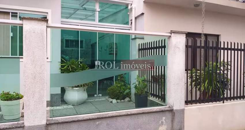 Casa com 3 quartos à venda no São João, Itajaí 