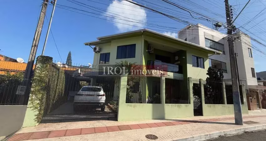 Casa com 3 quartos à venda em Nações, Balneário Camboriú 