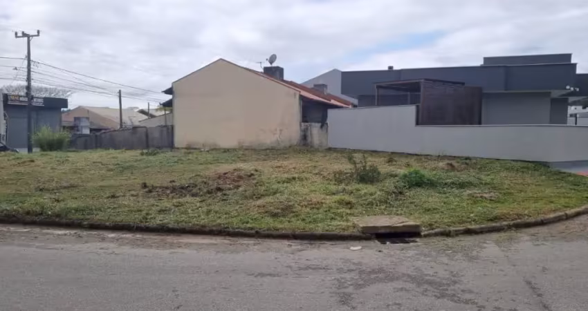 Lindo terreno pronto para construir com projeto aprovado para 2 pavimentos