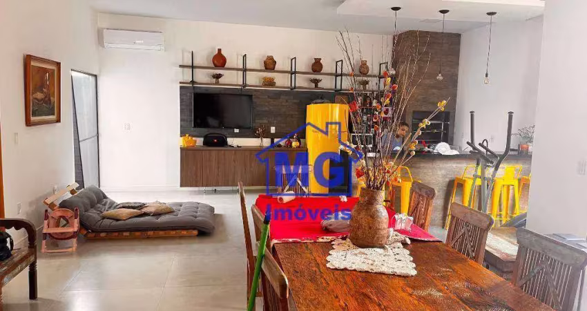 Casa com 4 dormitórios à venda, 240 m² - vale dos cristais - macaé/rj