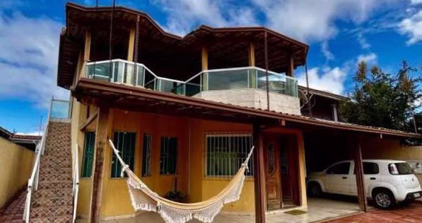 Atlântica imóveis tem excelente Casa com 3 dormitórios à venda por R$ 560.000 - Extensão do Bosque - Rio das Ostras/RJ
