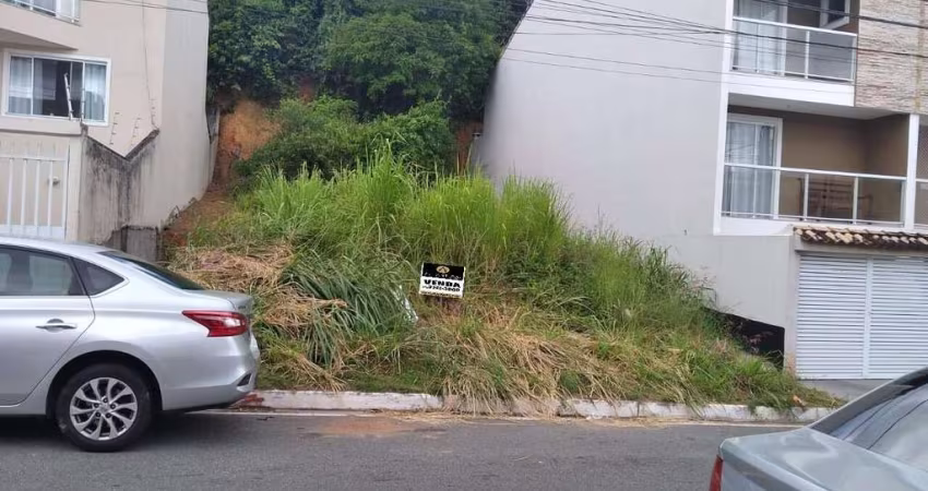 Terreno à venda, Jardim Vitória - Macaé/RJ