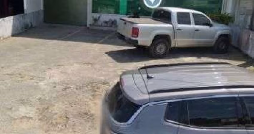 Galpão para alugar, 800m² por R$ 8000/mês - Sol e Mar - Macaé/RJ