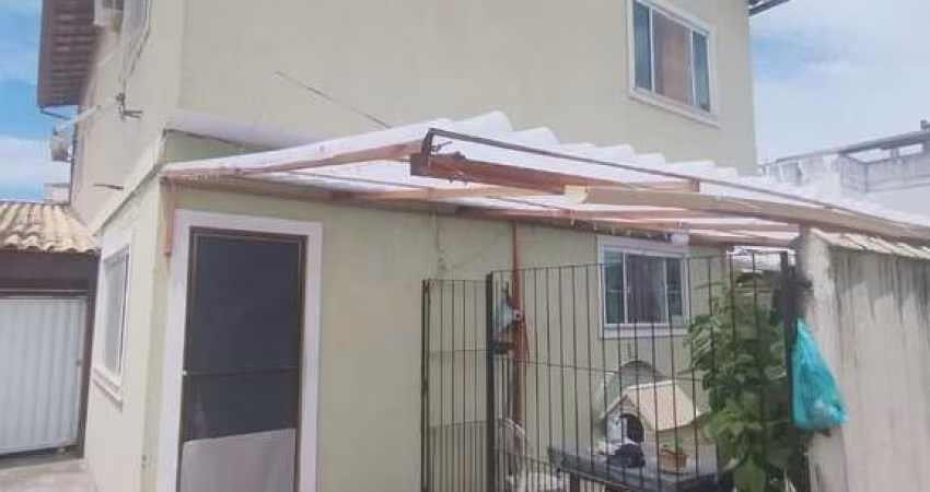 Casa com 2 dormitórios à venda, 72 m² por R$ 300.000,00 - Jardim Bela Vista - Rio das Ostras/RJ