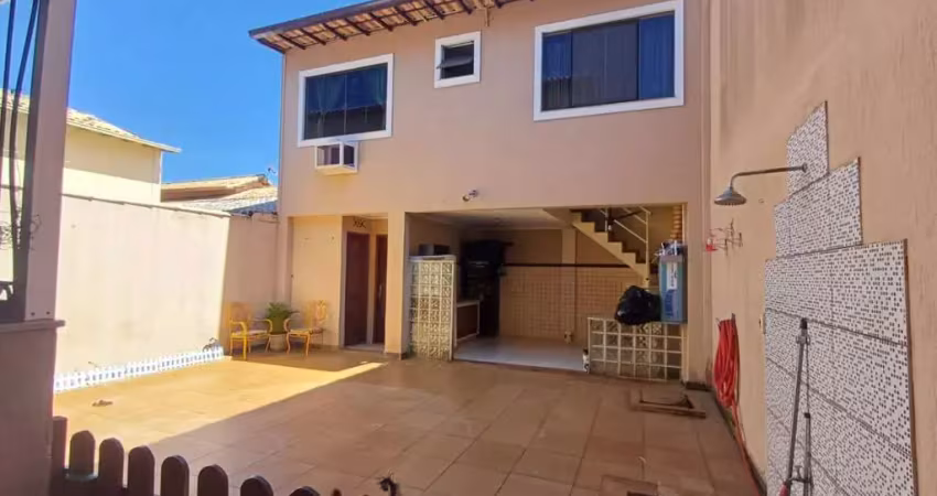 Casa com 4 dormitórios à venda, 262 m² por r$ 650.000,00 - recreio - rio das ostras/rj
