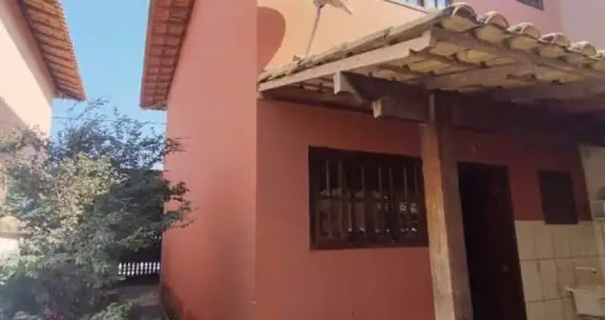 Casa com 2 dormitórios à venda, 86 m² por r$ 420.000,00 - terra firme - rio das ostras/rj