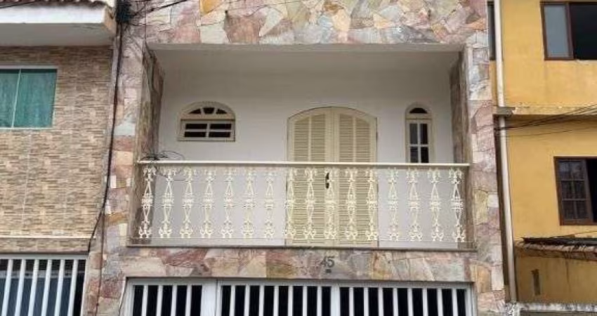 Casa com 3 dormitórios à venda, 76 m² por R$ 350.000,00 - Parque Aeroporto - Macaé/RJ