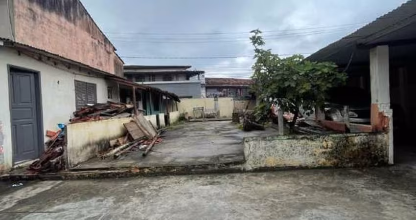 Terreno à venda, 716 m² por R$ 1.200.000,00 - Centro - Rio das Ostras/RJ