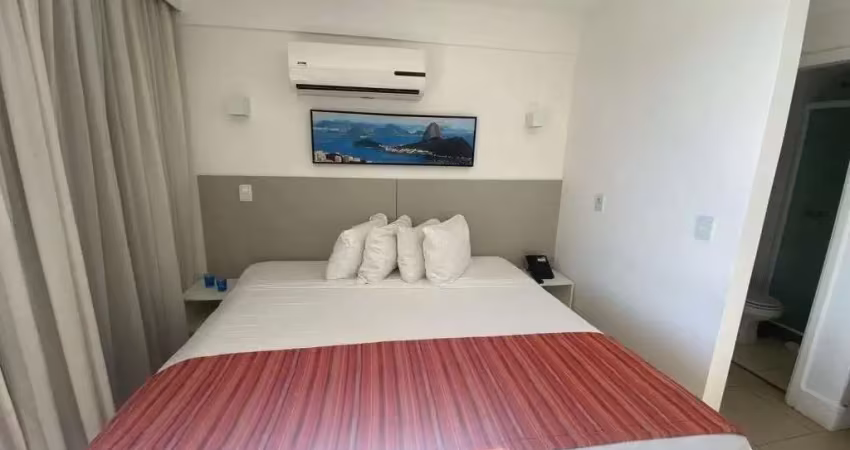 Atlântica imóveis tem excelente flat com 1 dormitório à venda, 30 m² por r$ 189.000,00 - imbetiba - macaé/rj.