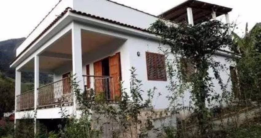 Casa com 3 dormitórios à venda por R$ 350.000,00 - Sana - Macaé/RJ