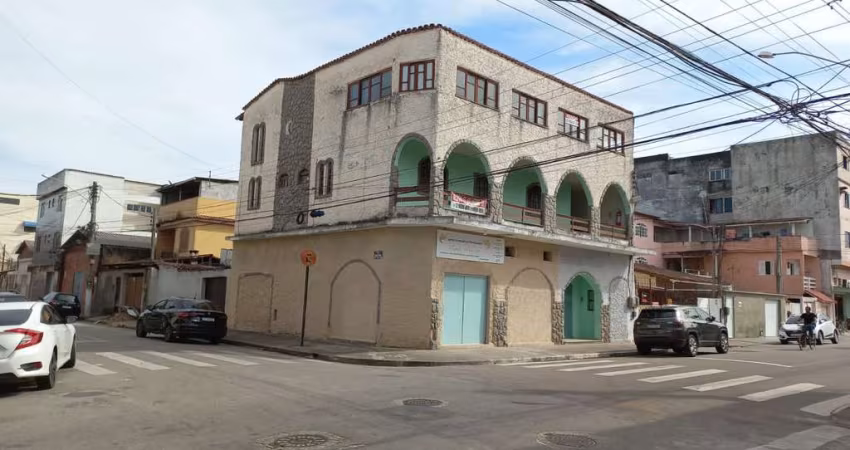 Prédio, 300 m² - venda por R$ 750.000,00 ou aluguel por R$ 4.500,00/mês - Cajueiros - Macaé/RJ