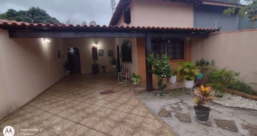 Casa com 3 dormitórios à venda, 141 m² por R$ 490.000,00 - Jardim Mariléa - Rio das Ostras/RJ