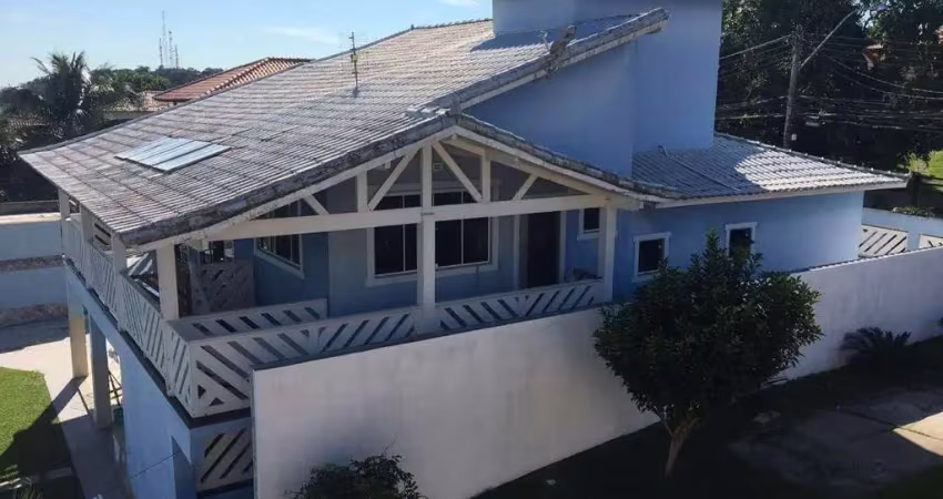 Casa com 4 dormitórios à venda, 260 m² por r$ 990.000,00 - colinas - rio das ostras/rj