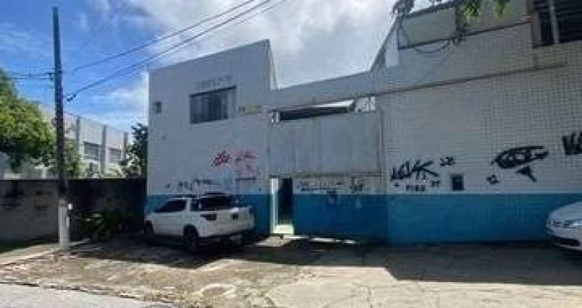 Galpão à venda, 1000 m² por R$ 1.400.000,00 - Imbetiba - Macaé/RJ
