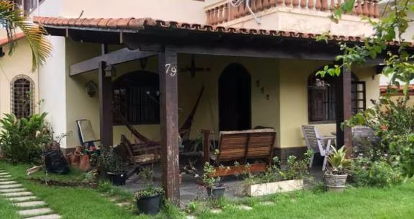 Casa com 5 dormitórios à venda, 245 m² por R$ 980.000,00 - Novo Rio Das Ostras - Rio das Ostras/RJ