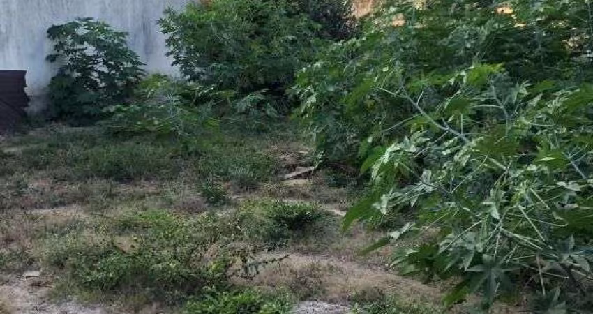 Terreno à venda, 970 m² por R$ 1.400.000,00 - Glória - Macaé/RJ