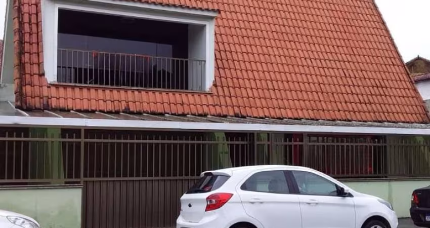 Casa com 6 dormitórios à venda, 448 m² por R$ 1.500.000,00 - Centro - Rio das Ostras/RJ