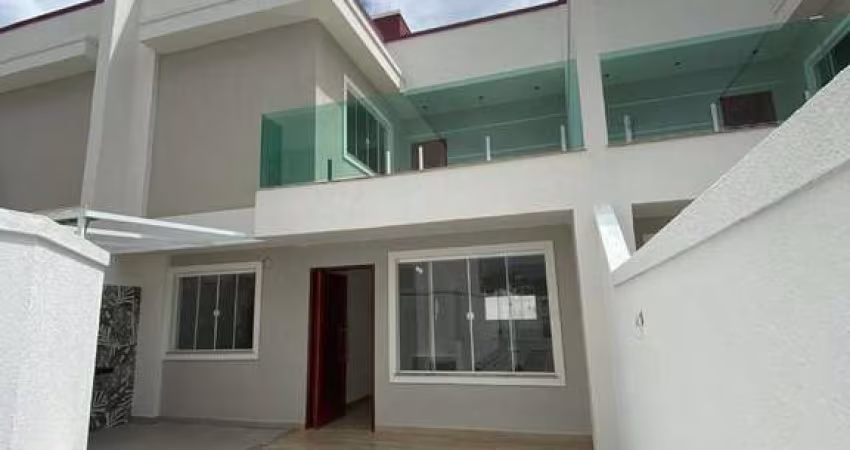 Casa com 3 dormitórios à venda, 120 m² por R$ 580.000,00 - Ouro Verde - Rio das Ostras/RJ