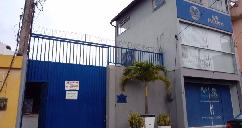 Galpão à venda, 360 m² por R$ 800.000,00 - Granja dos Cavaleiros - Macaé/RJ