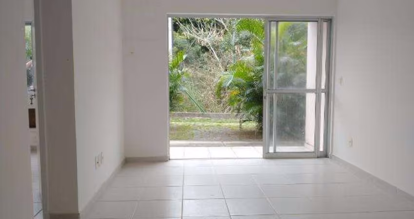 Apartamento com 2 dormitórios à venda, 60 m² por R$ 200.000,00 - Balneário das Garças - Rio das Ostras/RJ