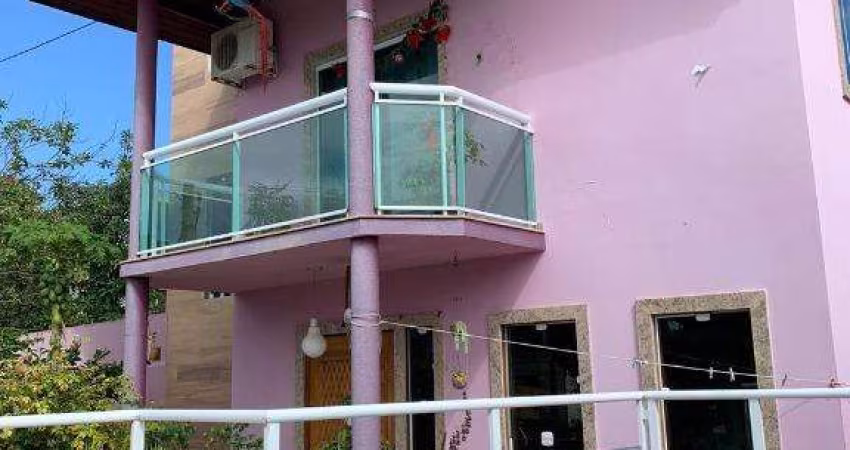 Casa com 4 dormitórios à venda, 361 m² por R$ 1.100.000,00 - Glória - Macaé/RJ