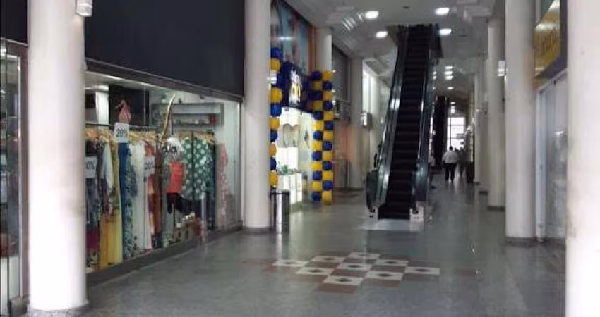 Loja à venda, 44 m² por R$ 320.000,00 - Centro - Macaé/RJ
