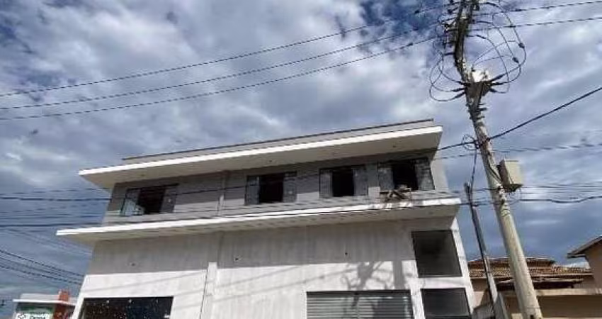 Atlântica Imóveis tem excelente sala para alugar, por R$ 1.500/mês - village- Rio das Ostras/RJ.