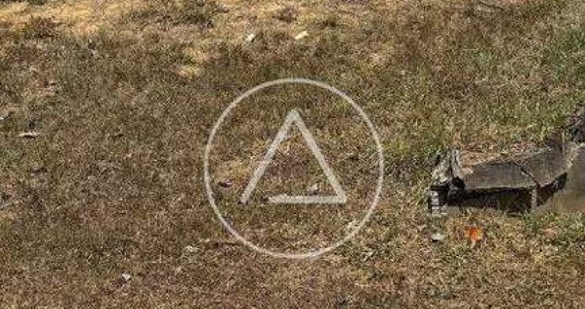 Terreno com 300 m2 no Vale dos Cristais