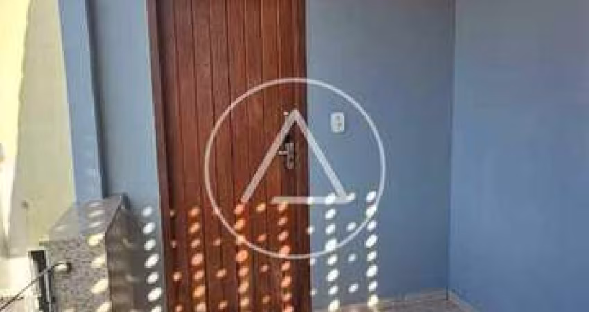 Sobrado para aluguel, 3 quartos, 1 suíte, 1 vaga, Jardim Bela Vista - Rio das Ostras/RJ