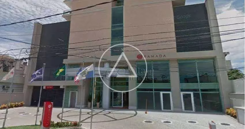 Flat mobiliado no hotel ramada - imbetiba macaé por r$ 190.000 | andar alto, vista mar, nascente