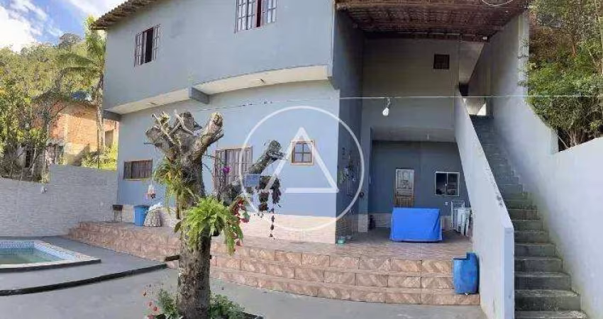 Excelente chácara com porteira fechada em Bicuda Grande - Macaé