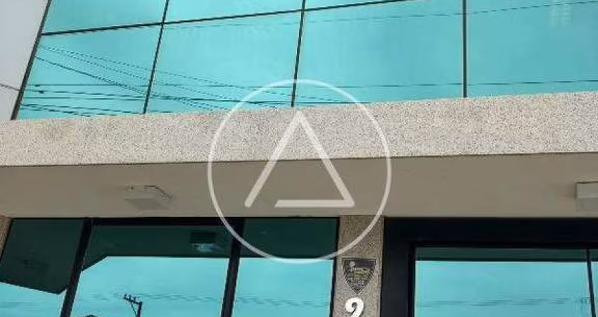 Sala comercial para aluguel, 1 vaga, Cavaleiros - Macaé/RJ