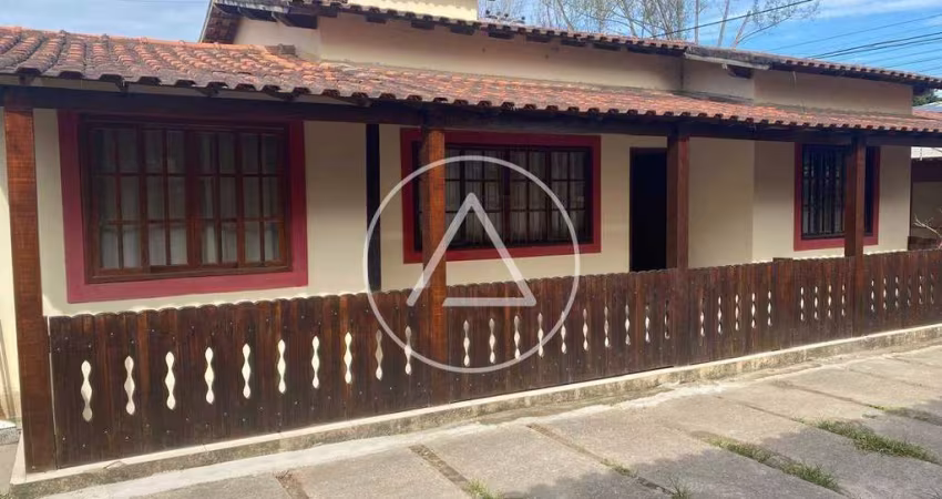 Atlântica Imóveis tem excelente casa à venda por R$ 350,000,00