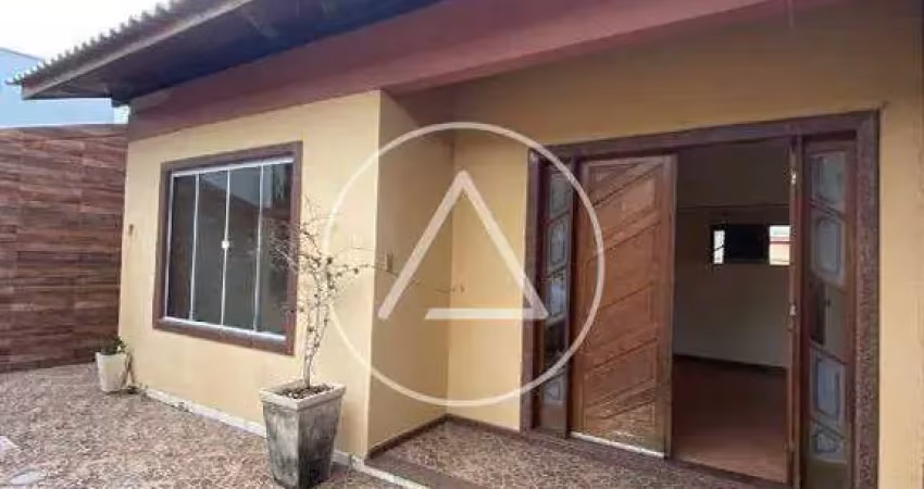 Atlântica imóveis tem excelente casa para locação r$9.500,00