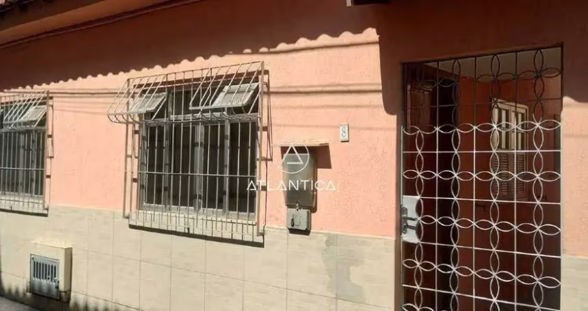 Atlântica imóveis tem excelente casa de vila á venda no centro de macaé por $330.000,00