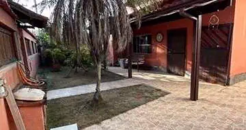 Atlântica imóveis oferece excelente casa com 4 dormitórios com 160 m², á venda por r$ 730.000,00- jardim mariléa - rio das ostras/rj