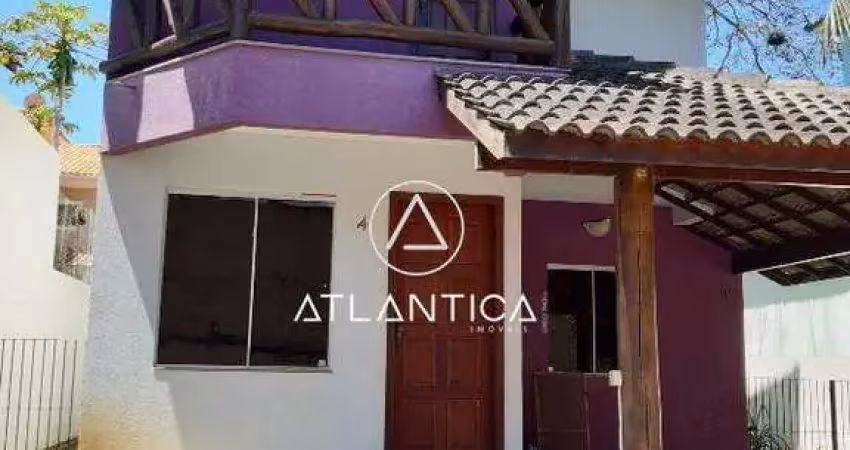 Atlântica imóveis tem excelente casa com 3 quartos na glória, macaé/rj.