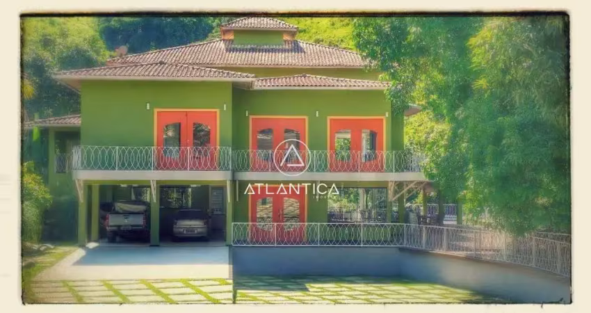 Atlântica imóveis tem excelente casa na serra de macaé/rj com 6 suítes para venda por $3.900.000,00 e para locação por $5.900,00 nos finais de semana.