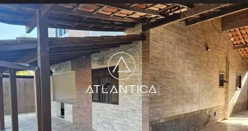 Atlântica imóveis tem excelente casa para locação, por r$ 2.500,00