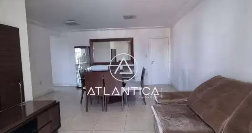 Atlântica imóveis tem excelente apartamento para locação nos cavaleiros, macaé/rj por r$ 6.000,00