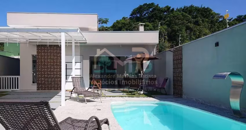Linda casa à venda no bairro massaguaçu, caraguatatuba