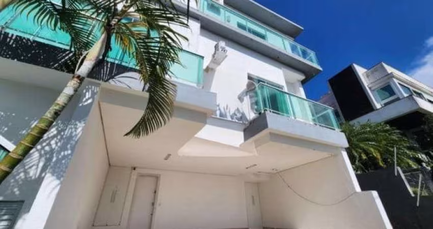 Casa em condomínio fechado com 5 quartos para alugar na Rua Vera Linhares de Andrade, 2198, Itacorubi, Florianópolis
