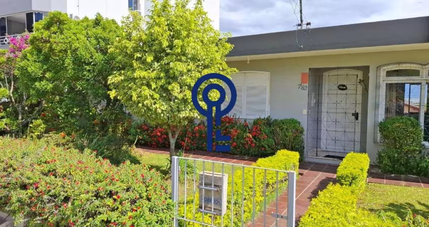 Casa em condomínio fechado com 5 quartos à venda na Rua João Motta Espezim, 782, Saco dos Limões, Florianópolis