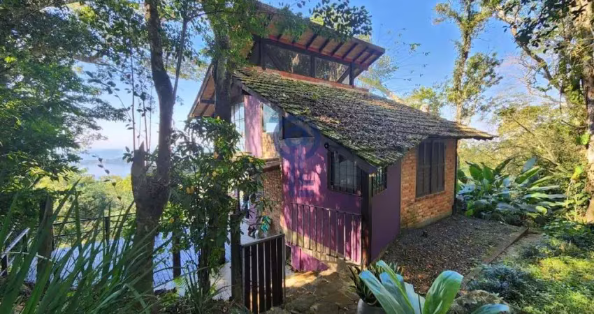 Casa em condomínio fechado com 2 quartos para alugar na Estrada Sertão do Assopro, 717, Lagoa da Conceição, Florianópolis