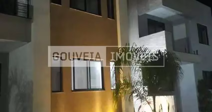 Sobrado com 5 dormitóros, 4 suítes, 295,53 m² - aluguel de r$ 14.000 - campo comprido, curitiba, pr