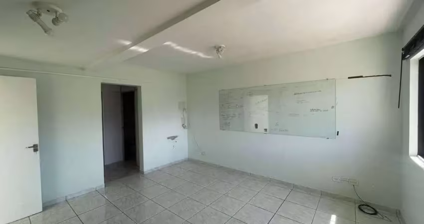 Sala com 40 m², aluguel de r$ 1.400 + taxas - uberaba, curitiba (pr)