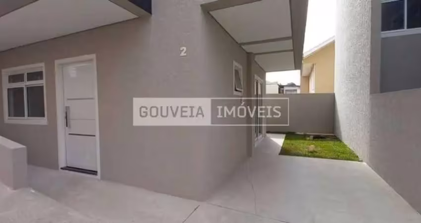 Sobrado com 3 dormitórios, 1 suíte, com 120 m² + terraço de 37m² à venda por r$ 660.000,00 no xaxim - curitiba (pr)
