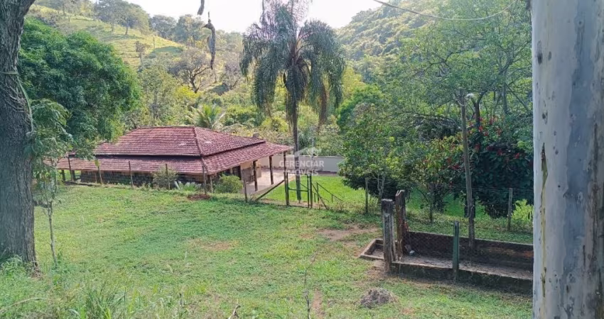 Sítio com Lagoa à Venda – São Joaquim de Bicas/MG
