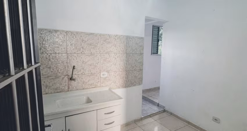 Aluga-se Casa 2 Comodos no Cocaia - Trav - Avenida Brig. Faria Lima