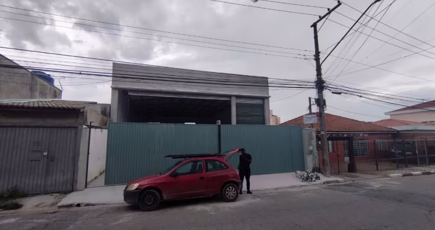 Aluga-se Galpão Novo 320m² no Gopouva (Próx a Av. Emilio Ribas)